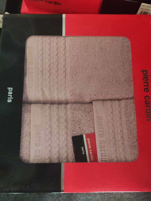 Jogos de toalhas de  Casa de banho Pierre Cardin