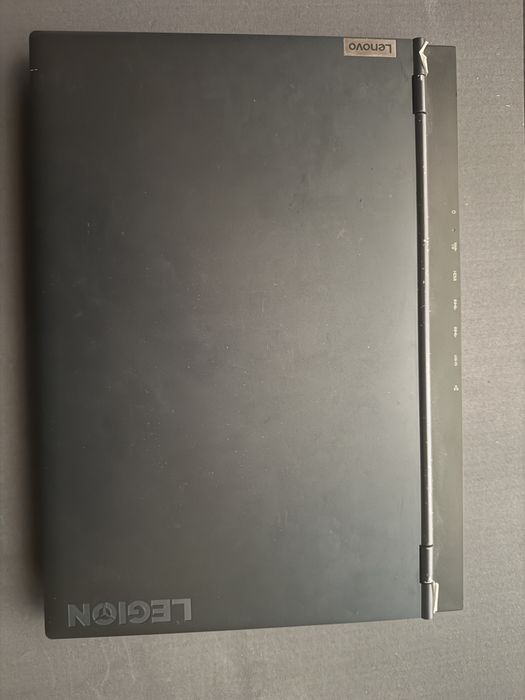 Продам на запчасти Lenovo Legoin 5 17 дюймів