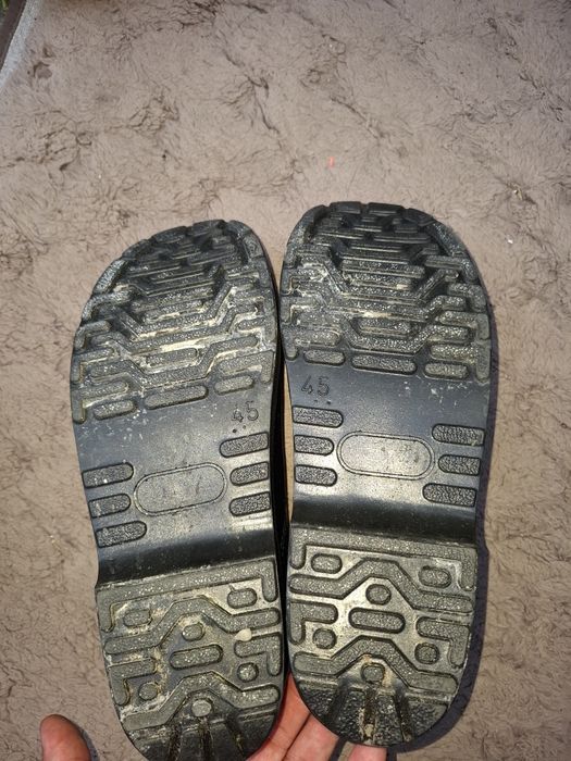 Chodaki, buty wytrzymałe,wzmocnione 45