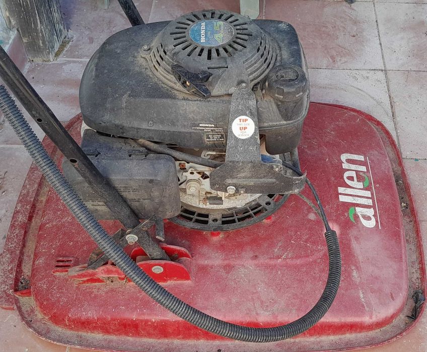 Corta-relvas Honda / Honda Lawnmower