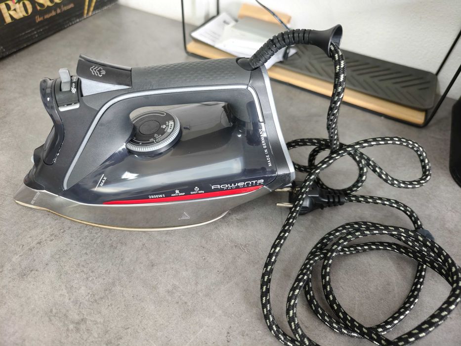 Ferro de Engomar Rowenta 2800W