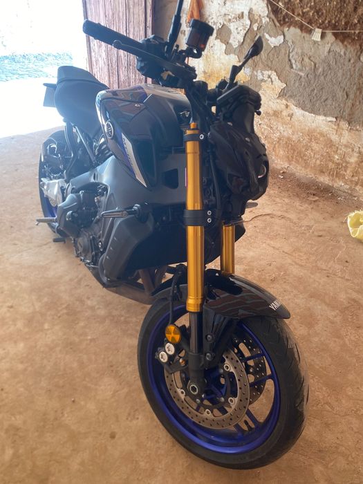 Yamaha MT-09 SP como nova