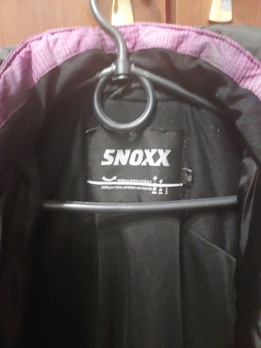 Лижна курточка на дівчинку