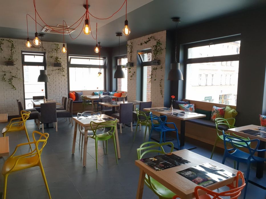 Lokal w ścisłym centrum Żar