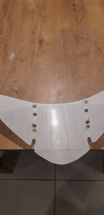 Suzuki dl 650 v strom szyba 57 cm