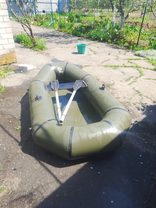 продам човен б/у