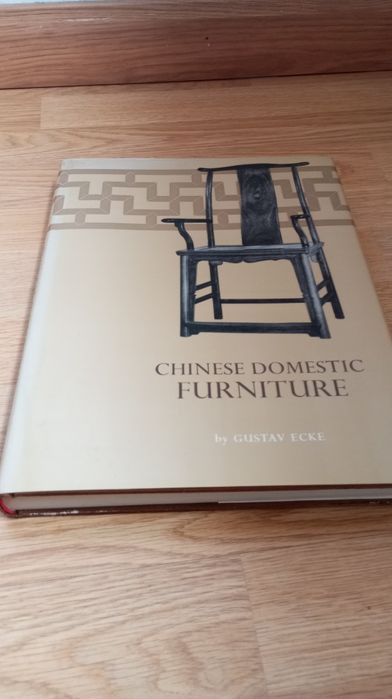 Conjunto de três livros sobre a arte chinesa e japonesa.