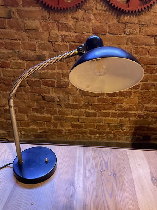Zabytkowa lampa Kaiser Idell model 6561