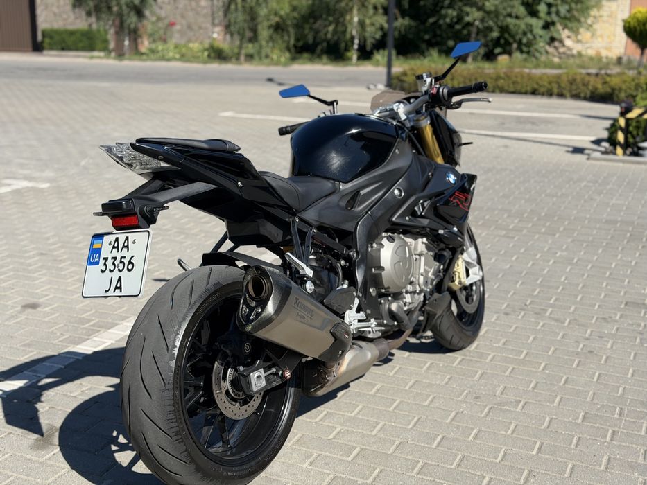 Bmw s1000r 2019
