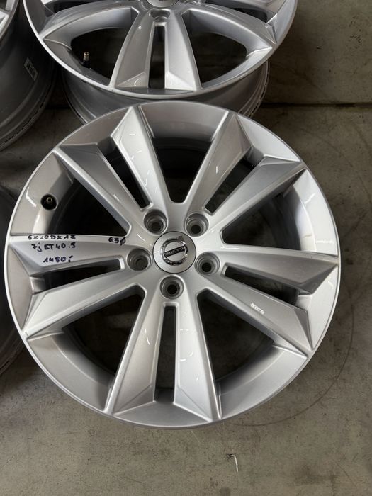 Felgi aluminiowe 5x108x17 7J ET40.5 VOLVO FORD