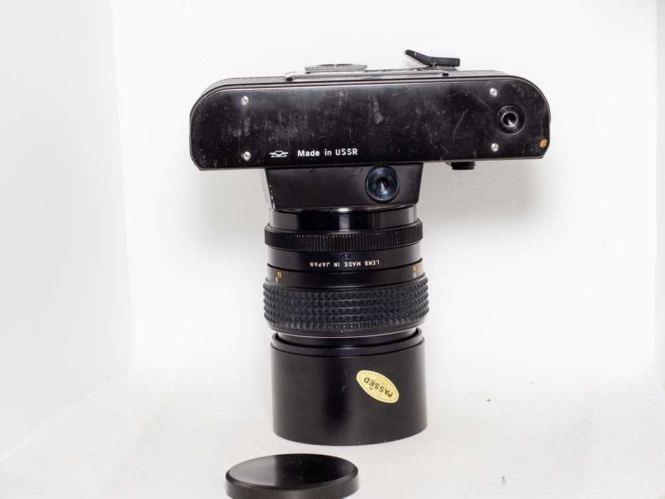 Câmara fotográfica analógica Zenit 11 + Lente Helios 2.8 f=135 M-42