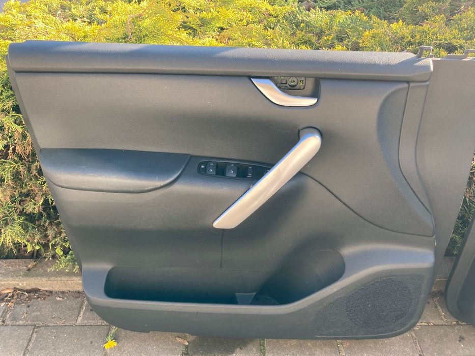 Boczek Boczki Tapicerka Mercedes X-Klasa W 470
