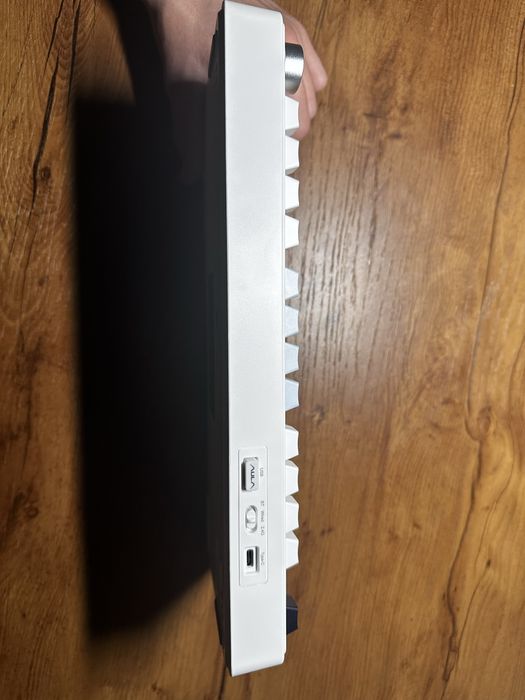 Продам клавіатуру Aula f75