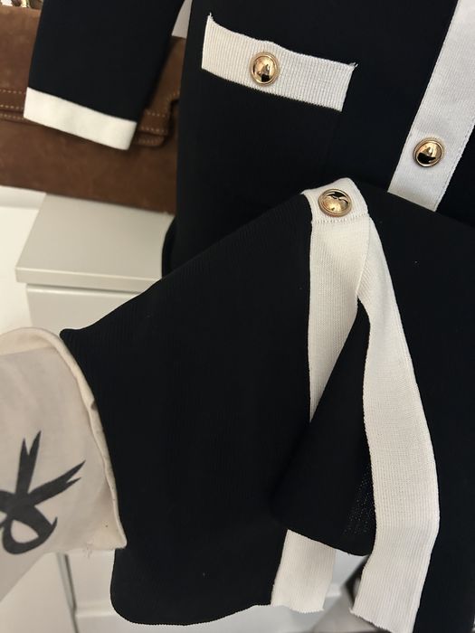 Garnitur  ze spodnicą i bluzka