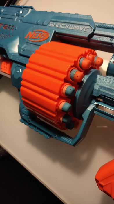 NERF ELITE 2.0 - Brinquedo de Criança - como nova