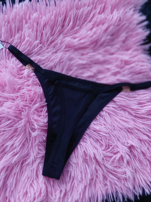 Stringi z logo porsche