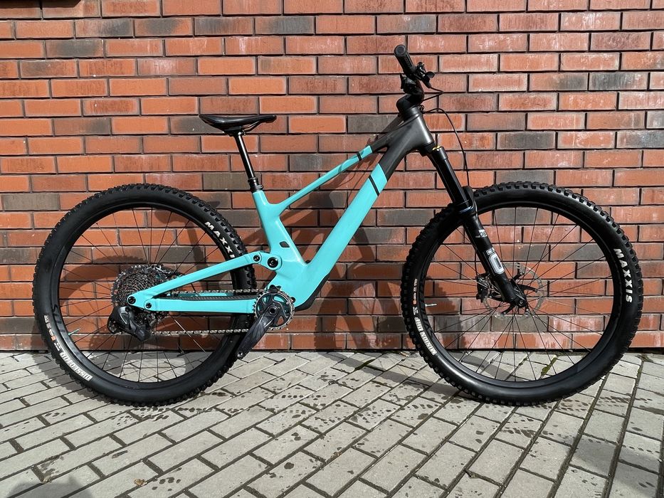 Scott Genius ST 910  карбоновий топовий двохпідвіс