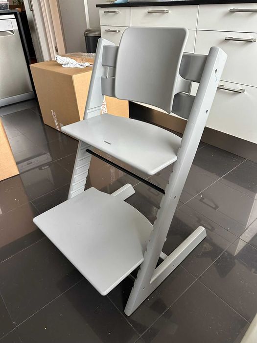 Stokke Trip Trap Chair in very good condition + Free MAXI.COSI