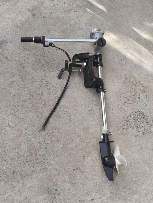 Приставка до моторной лодки ,под мотор от бензокосы