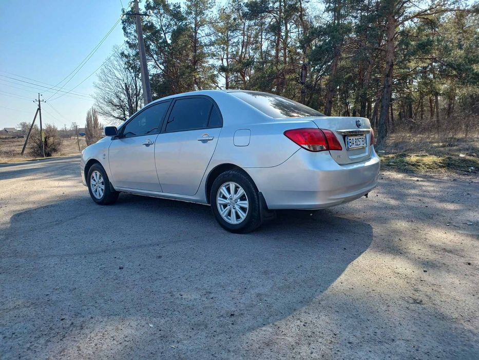 Продам машину byd F3 new