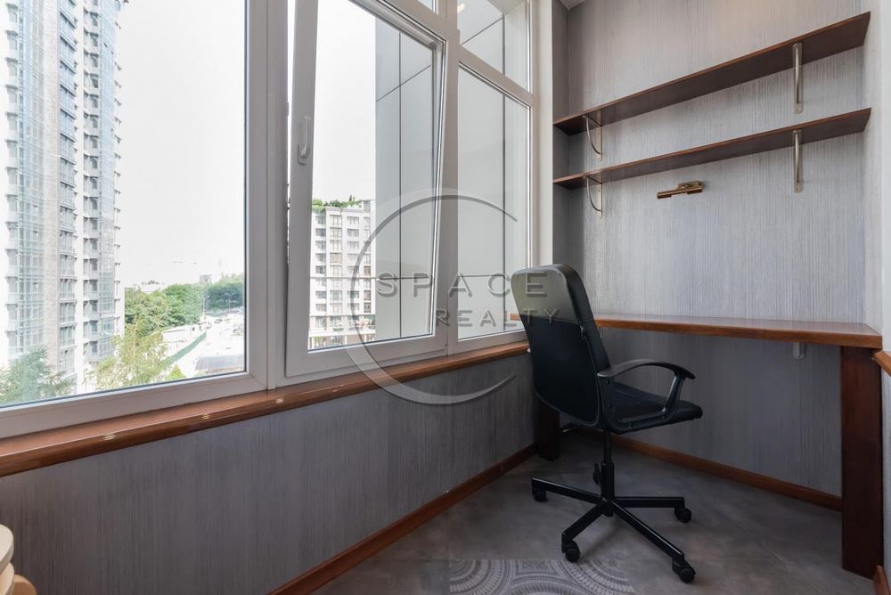 Продаж 3-ної Квартири Верхогляда 20 (Драгомирова) Новопечерські Липки