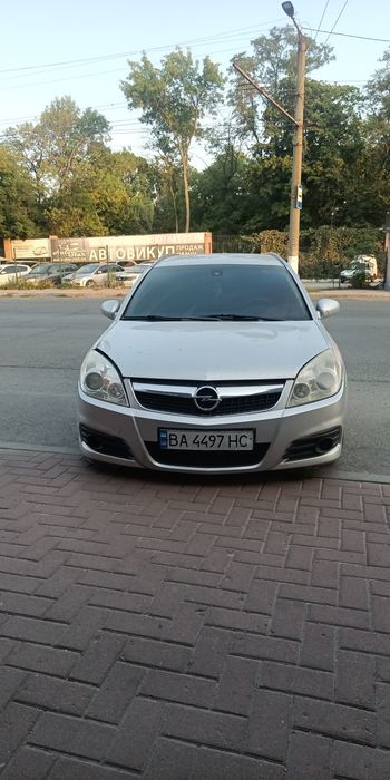 Продам автомобиль Опель срочно