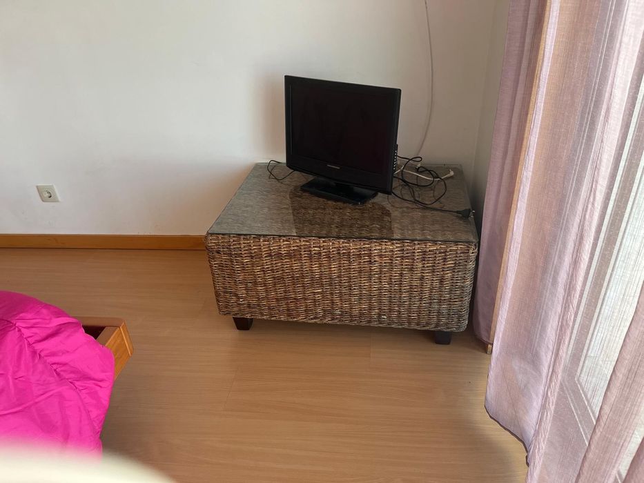 Arrenda-se quarto