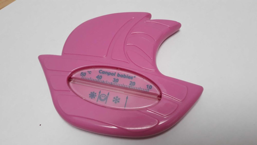 Termometr wodny Canpol różowy statek pływający do kąpieli dziecka