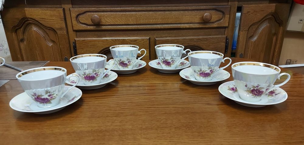 Чайний фарфоровий сервіз