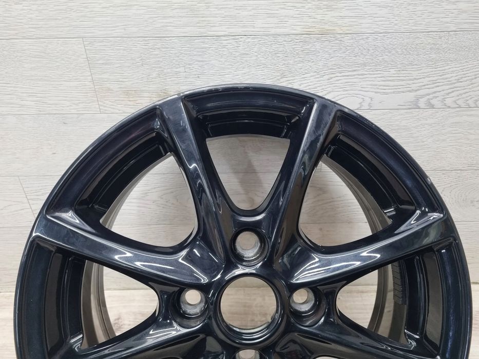felga ford fiesta 6.0jx15h2 et45 4x108 h1bj1007j1a