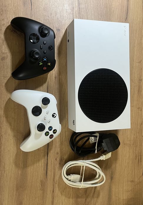 Консоль MICROSOFT XBOX SERIES S 512GB White Б/У + Геймпад 2 шт.