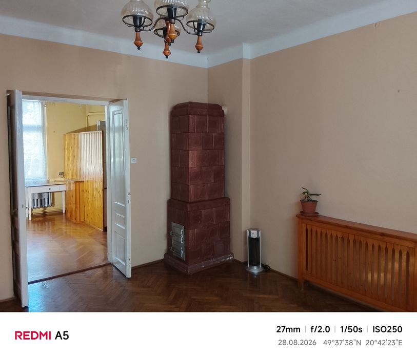 Dom (dworek) na sprzedaż.