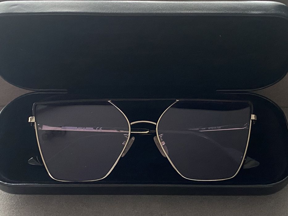 Okulary przeciwsłoneczne Alexander McQueen