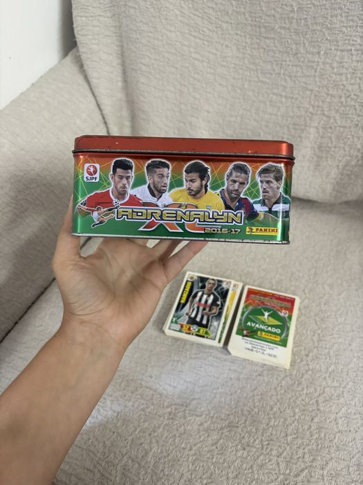 55 Cartas Adrenalyn 2016/2017 Panini + Caixa