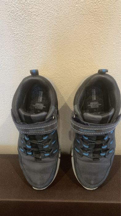 Jesienne buty Geox 33