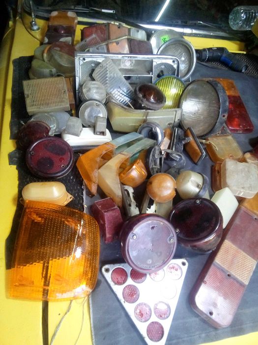 Продам лампофары от Субару фары и фонари плафончики