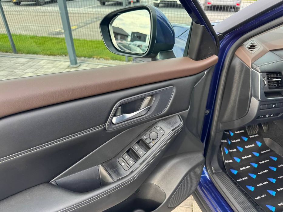 Nissan Rogue 2023 freshauto