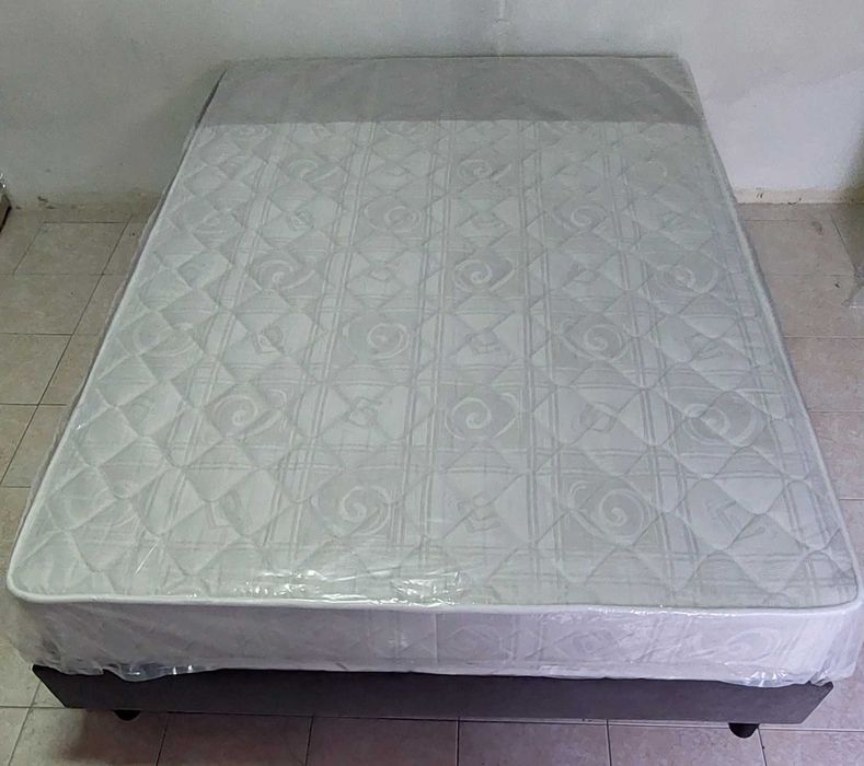Sommier & Colchão _Casal_ //// NOVO ////