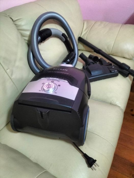 Aspirador BECKEN Silencioso