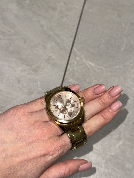 Женские часы Parfois