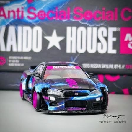 Mini GT Kaido House 1999 Nissan Skyline GT-R Anti Social Social