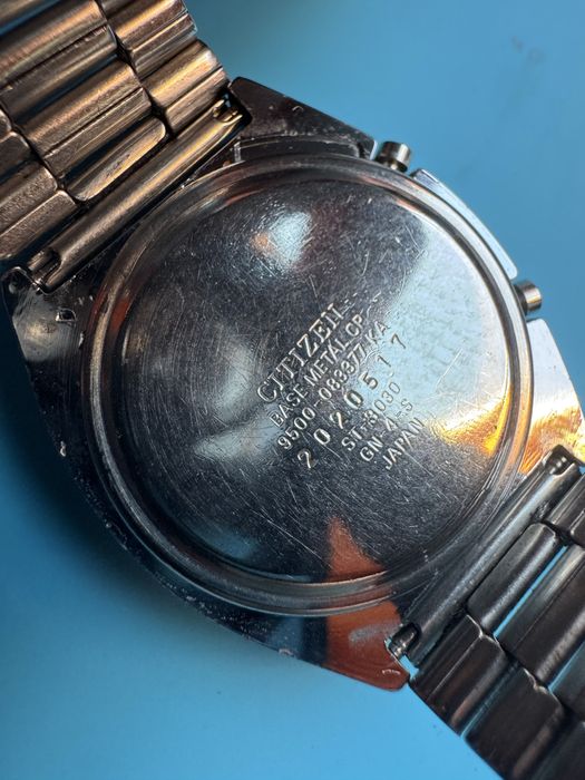 Zegarek elektroniczny Citizen Seven ciekawy model Sprawny