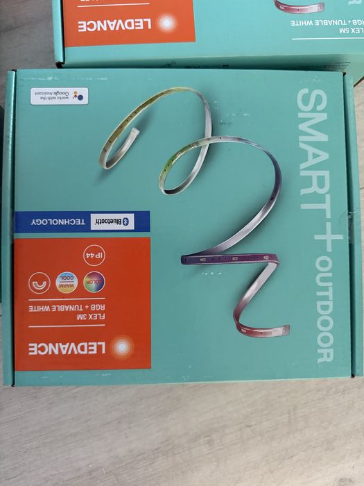 Towar tasmy led i gniazdka inteligentne Ledvance 6 szt