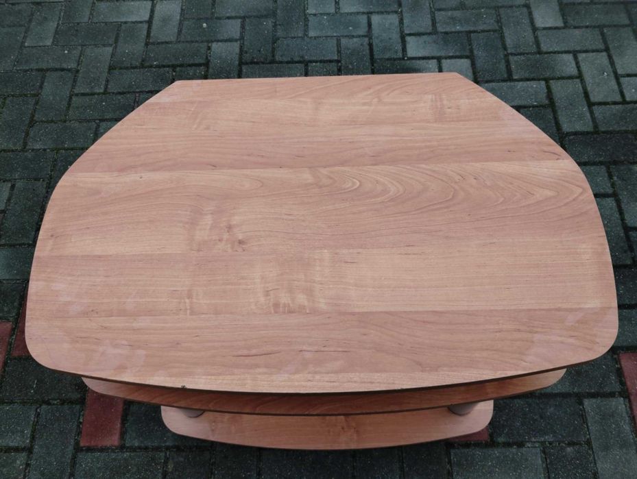 Stolik pod telewizor