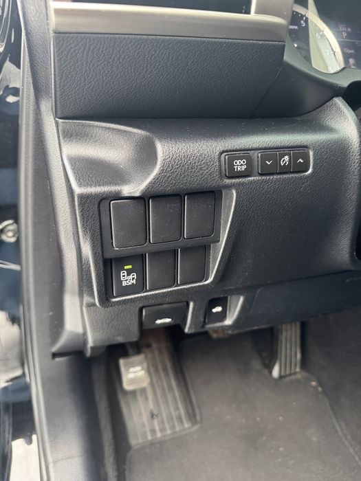 Продам стильний Lexus IS 2014