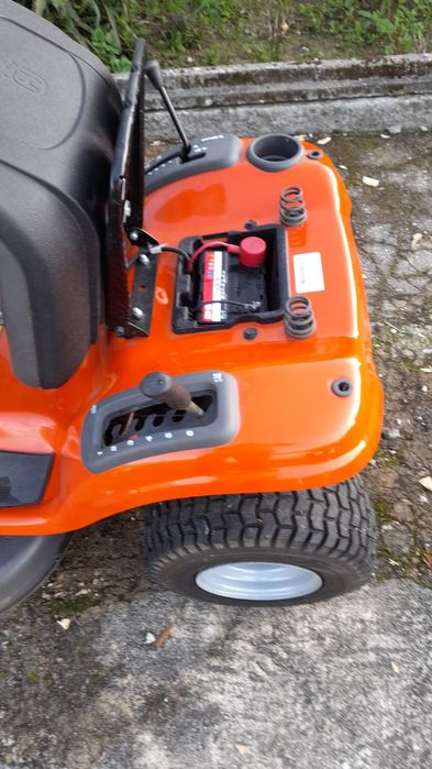 Corta relva husqvarna