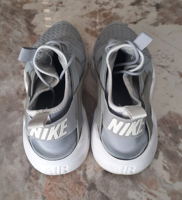 Nike Huarache 44