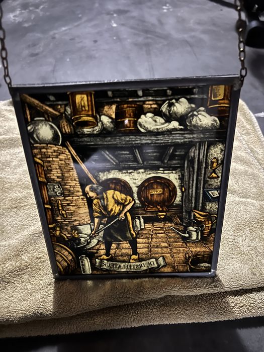 Pintura em vidro muito antiga