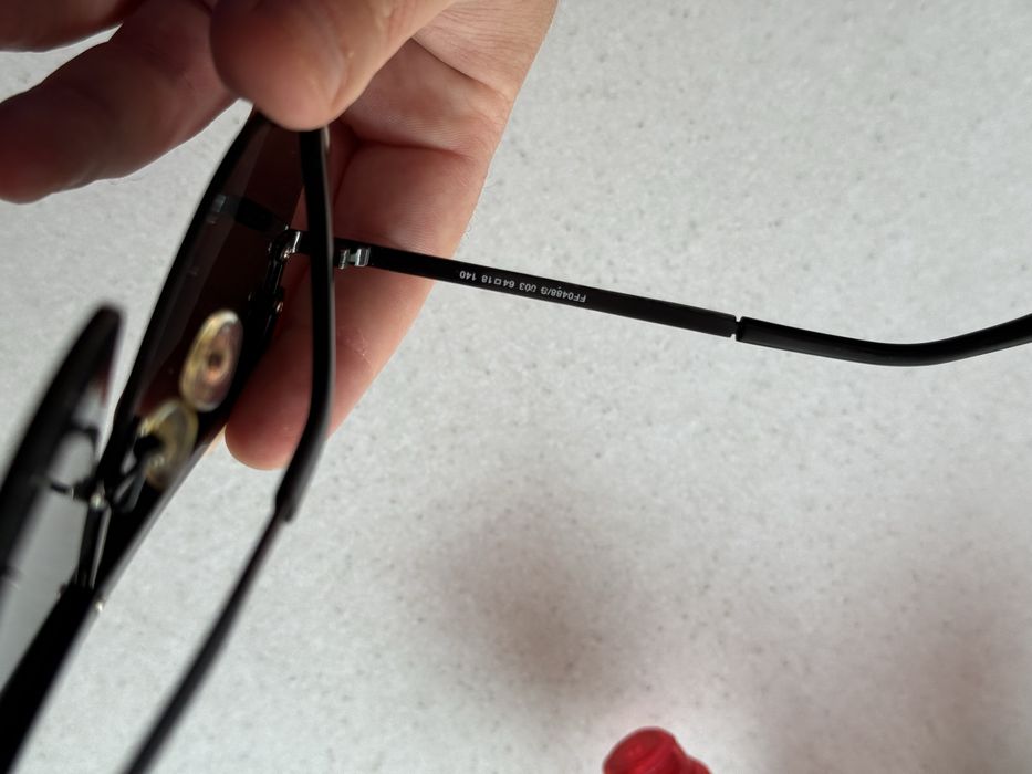 Продаю оригинальные очки Fendi в отличном состоянии