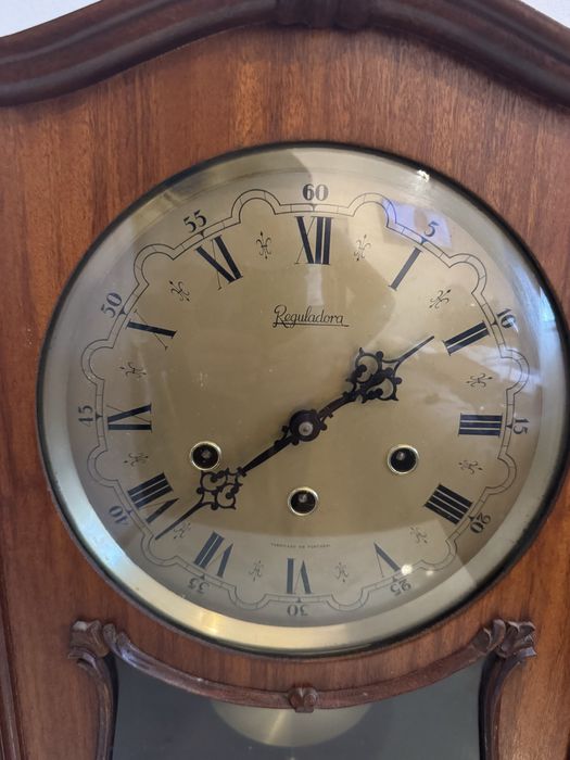 Relógio de parede REGULADORA